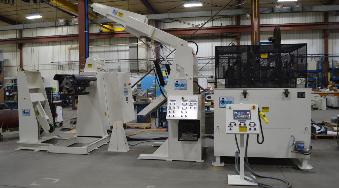 36 x 0.167 x 70 ksi yield x 20,000 lb. Compact Press Feed System, compact feed line, combination line, space-saver line, press feed line, press line, feed line, stock feed line, servo feed line, coil line, coil feed line, heavy-gauge, HSLA, heavy-duty, stock reel, uncoiler, coil reel, payoff reel, pull-off reel, pull-off stock reel, motorized style payoff, motorized reel, modulating drive, loop control, straightener, combination straightener/feeder, straightener/feeder, straightener-feeder, powered stock straightener, metal coil straightener, coil breaker, 4-roll coil breaker, alligator mouth, ServoMax feed, Servo Max, ServoMax, feed, roll feed, press feed, powered high lift head, powered roll adjustment, powered head, high rise head, pilot release, pilot lift, pilot lift on upper straightener rolls, servo-driven pilot lift, servo-driven pilot release, paddle loop, electric eye loop control, secondary floor-mounted coil clamping arm