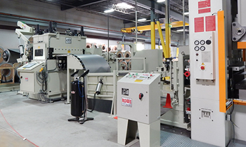 Rowe© Press Feed Line to efficiently handle coiled metal, increasing productivity